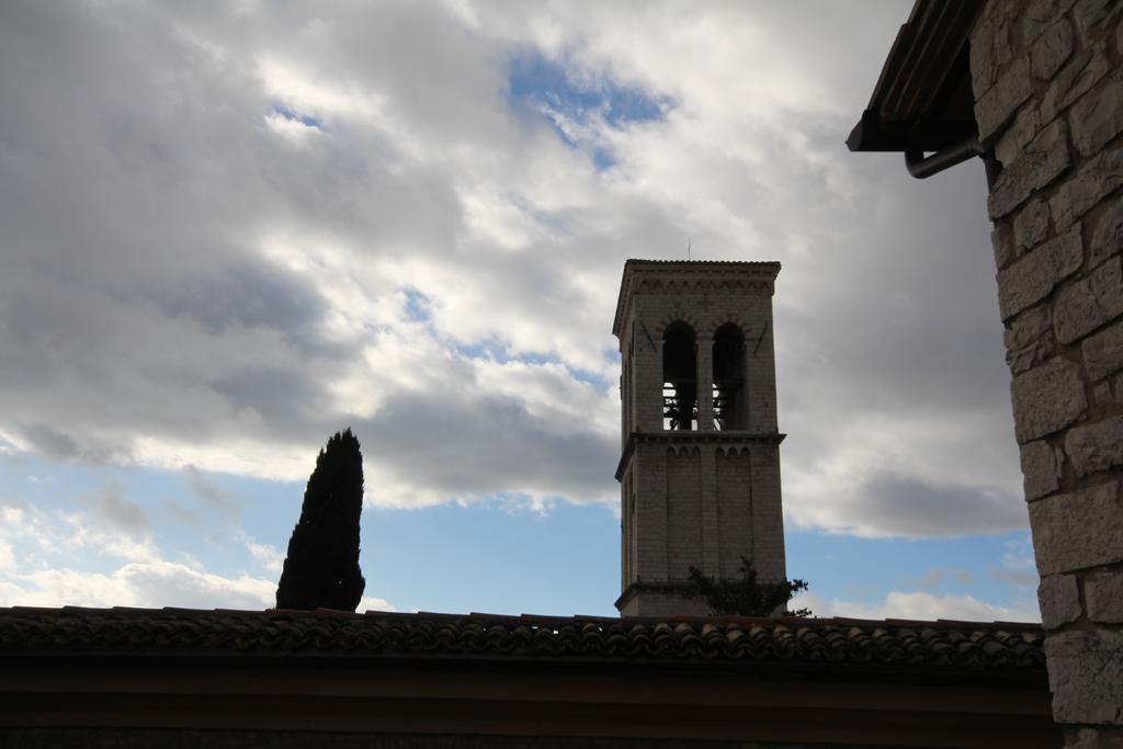 לינה וארוחת בוקר אסיסי Residenza Sant'Agnese מראה חיצוני תמונה